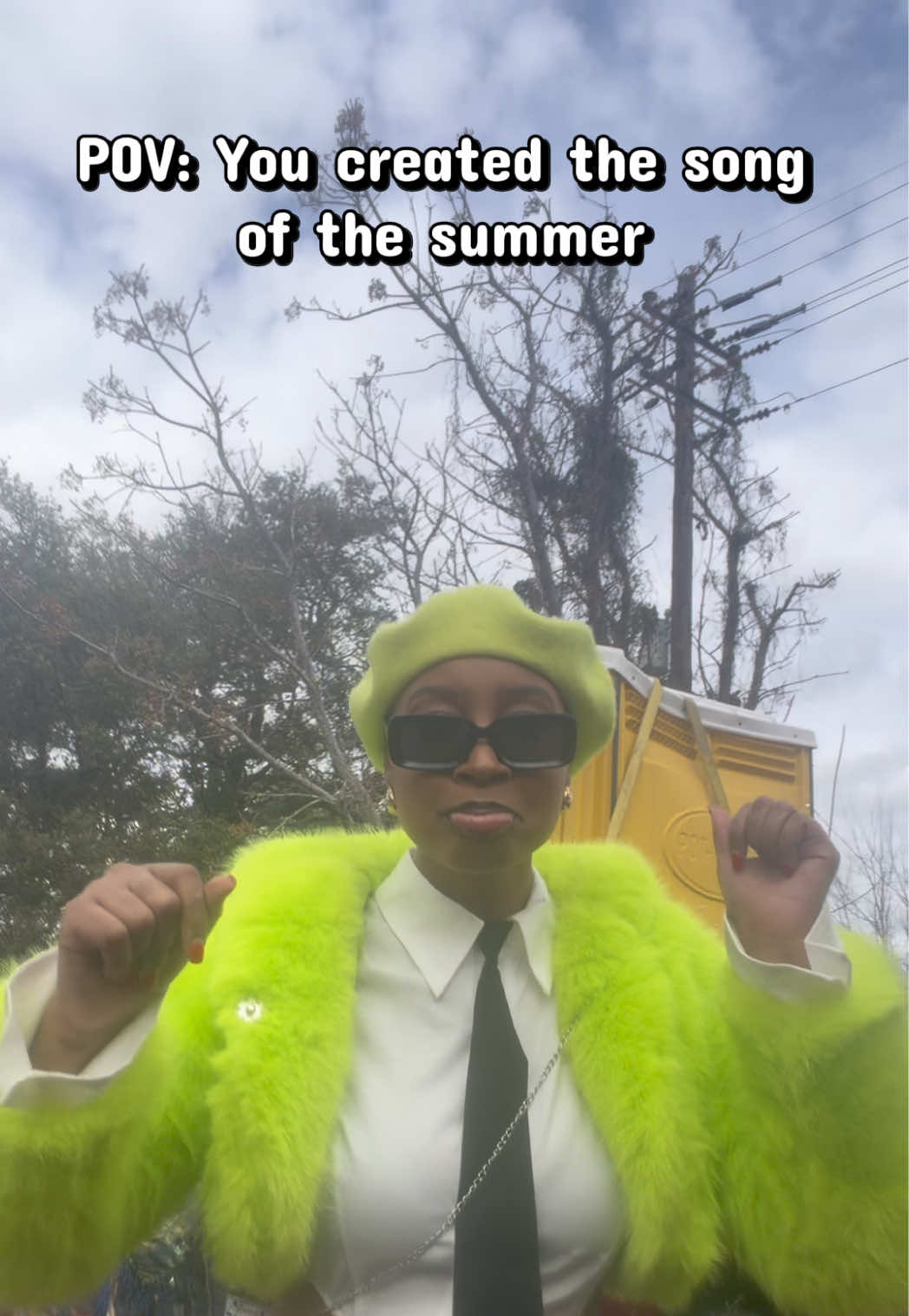 @QweenQweezy