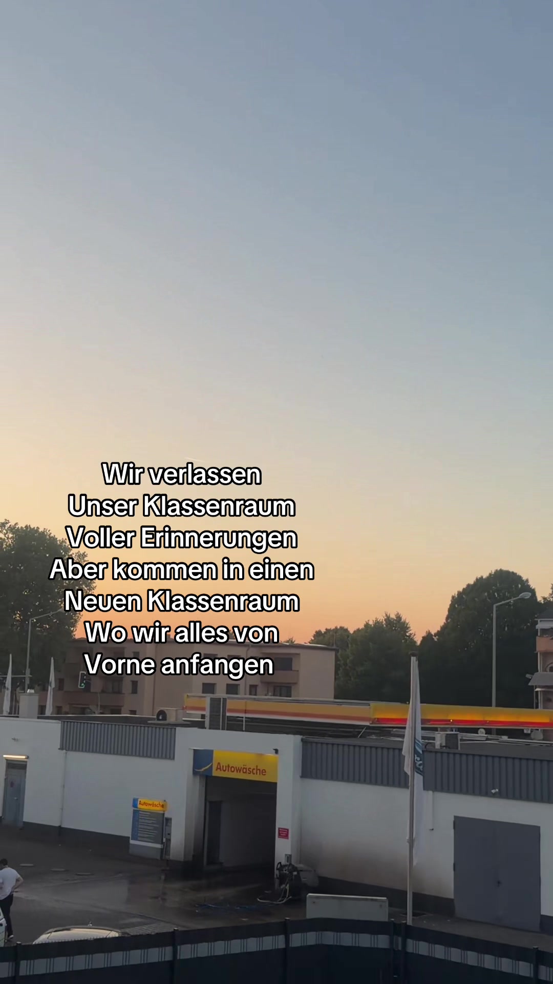 @🌊