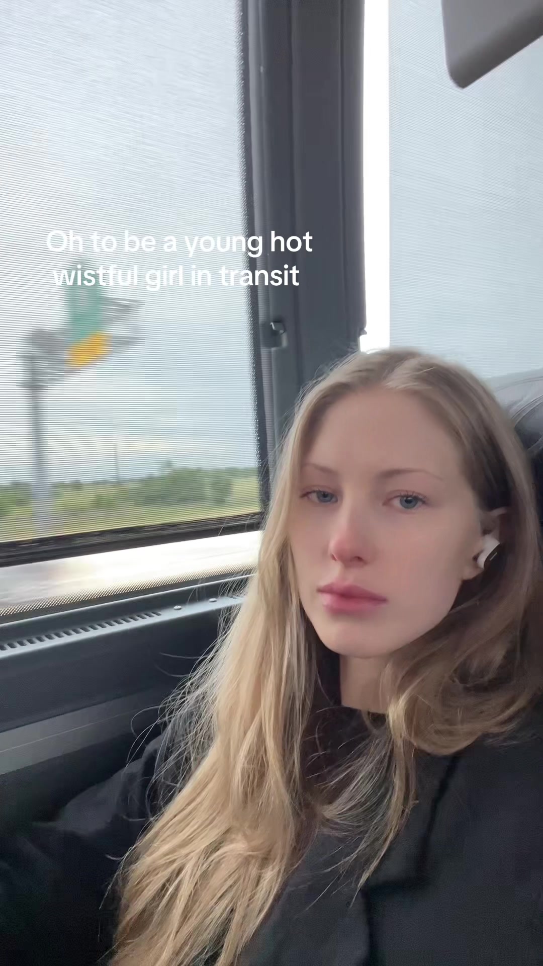 @laura