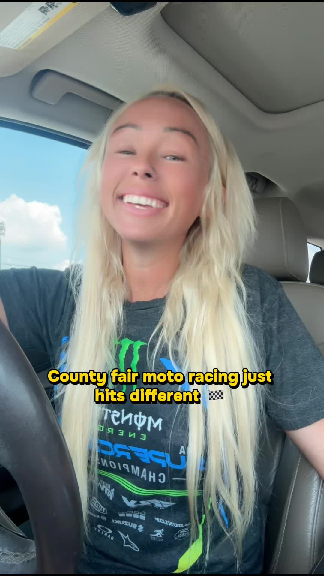 @Lacey ๐ค | Moto Mom ๐