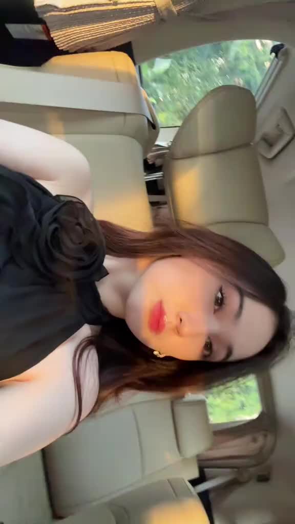 @laura moane