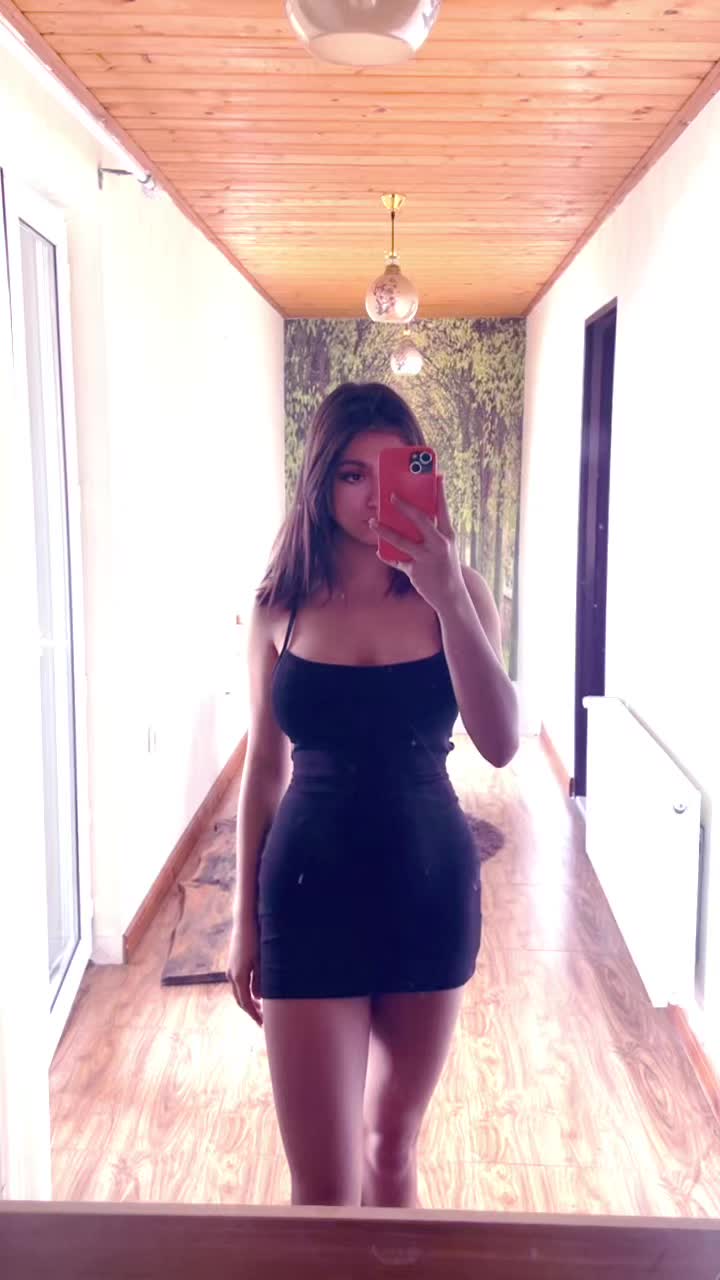 @Rozhina.