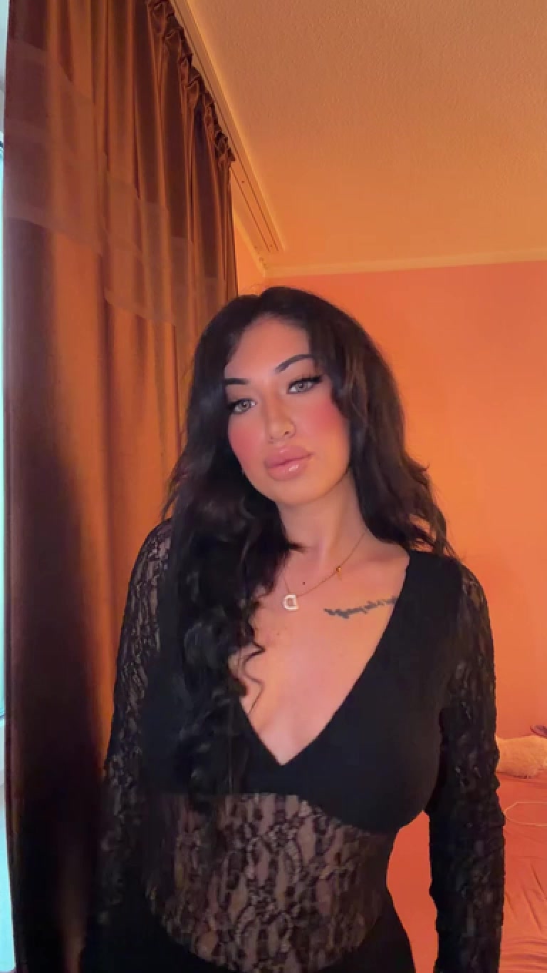 @Defne