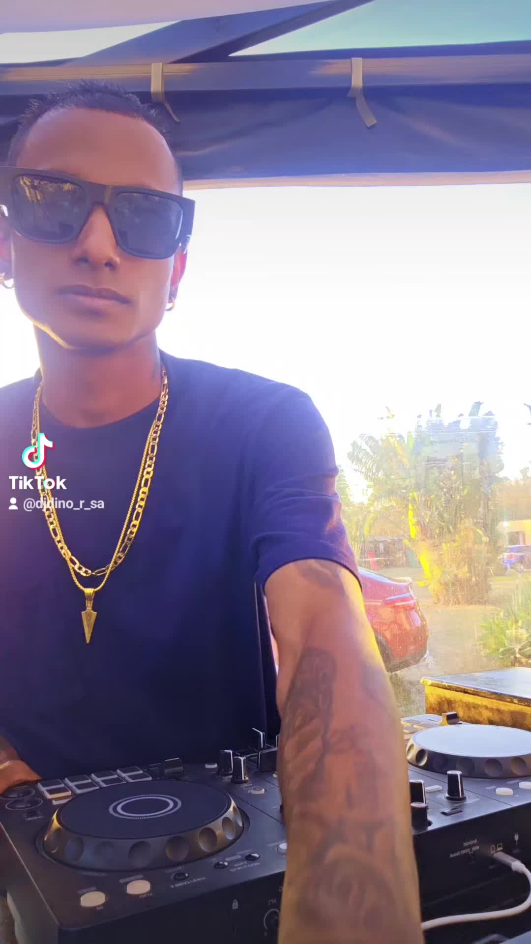 @DJ DINO_R_SA