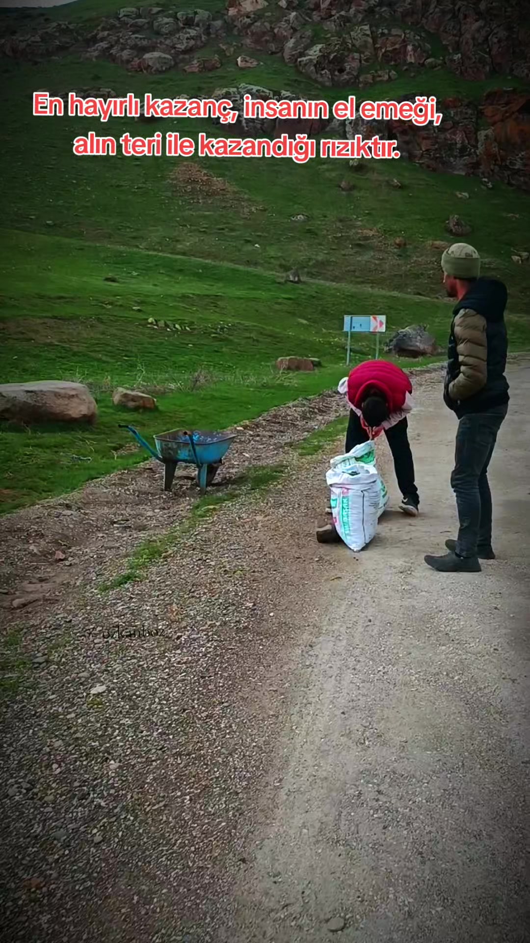 @&Ouml;zkan Boz☑️