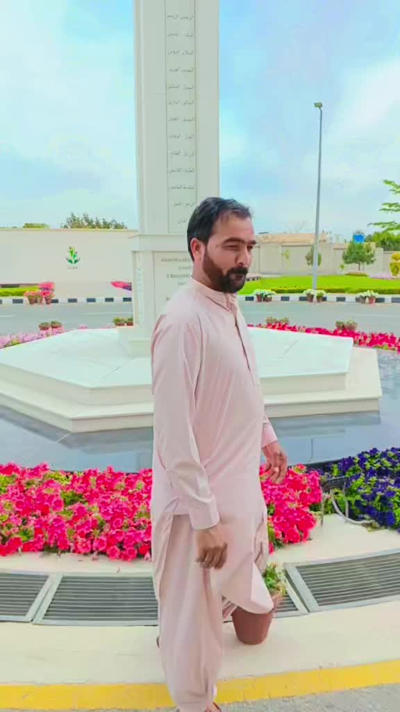 @ISMAIL .  KHAN. .  . . . .
