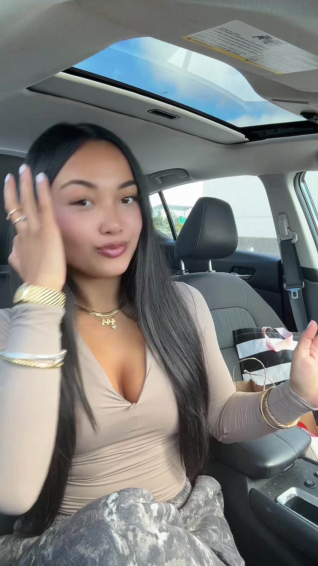 @Asian baddie