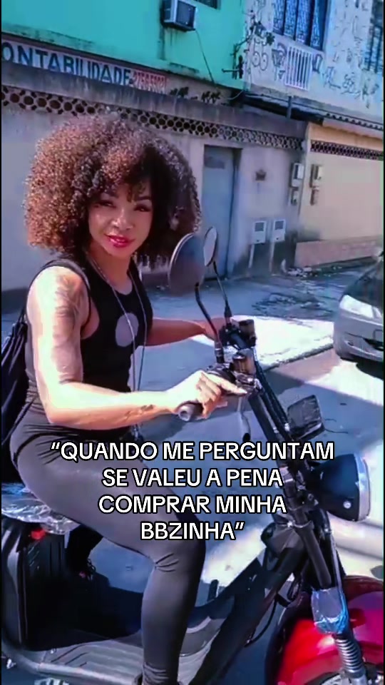@NIKI BREVES