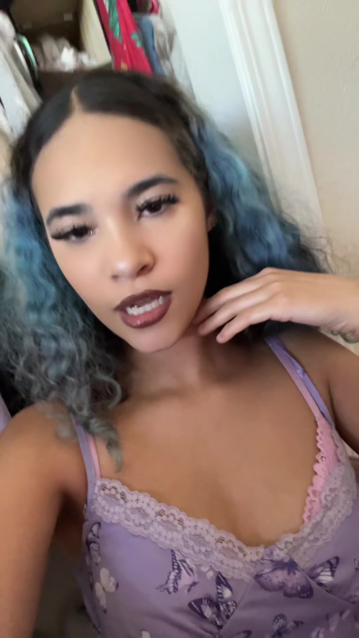 @Yayaisthegirl