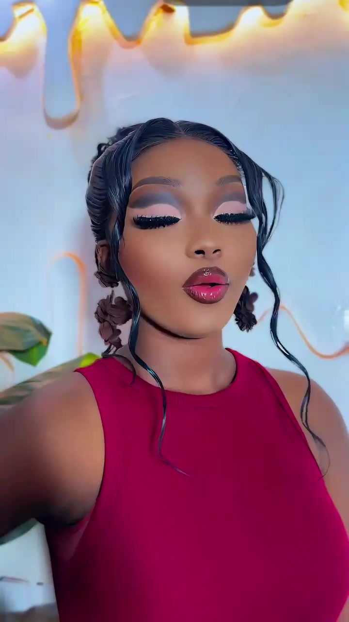 @Erika 🥰🦋❤️