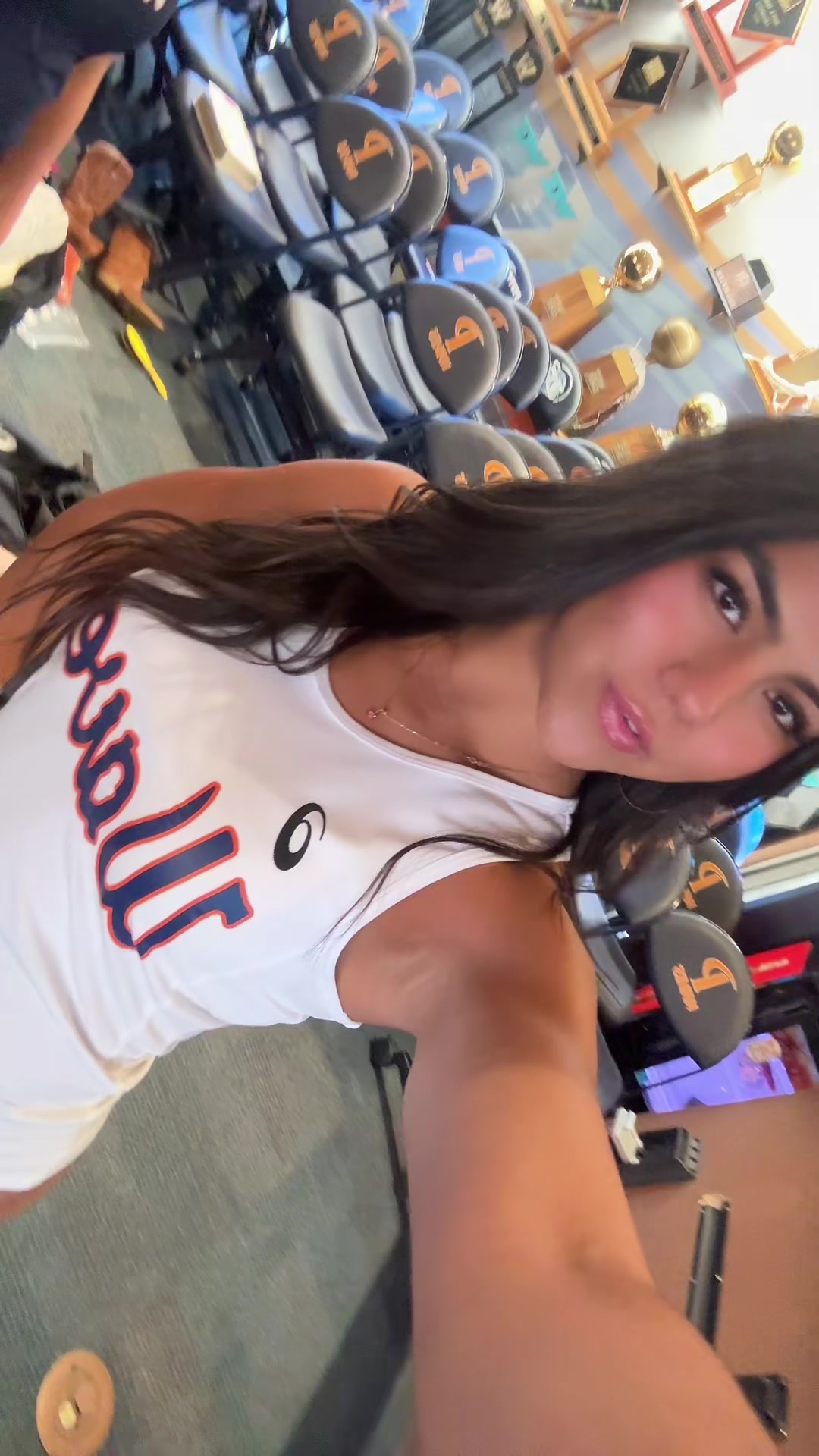 @m.sofia.2