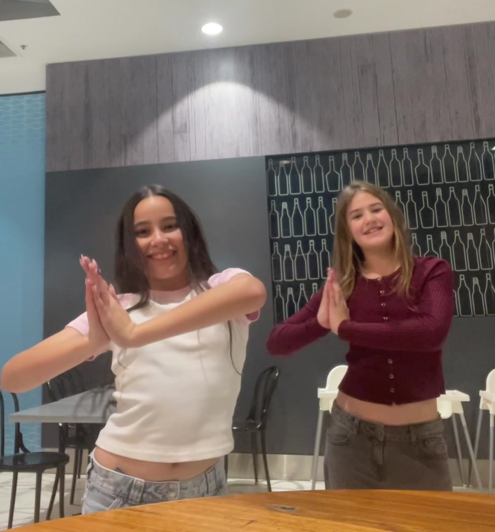 @Ayda Melody