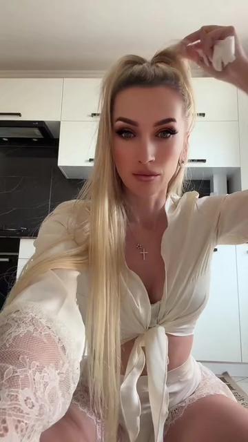 @_ Angel🪽_ 🖤