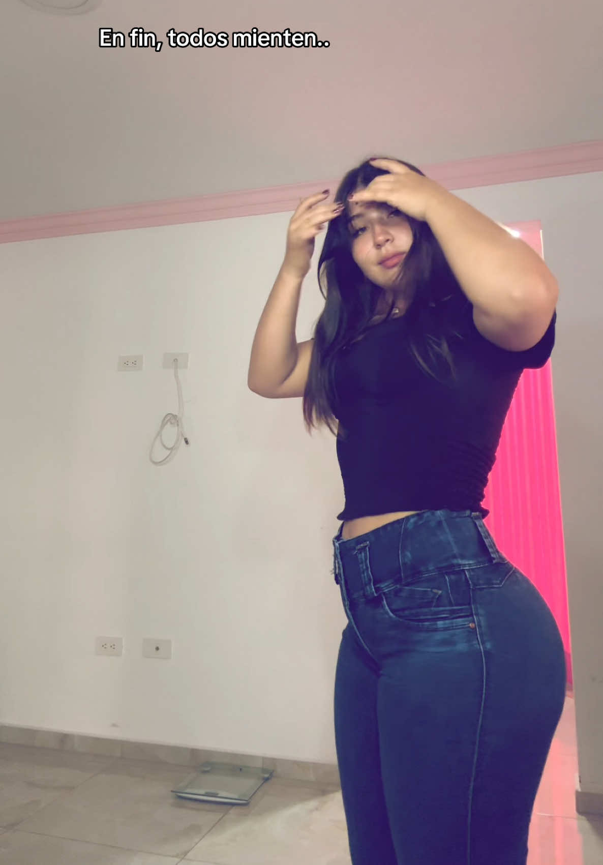 @💕Emi.loor💕