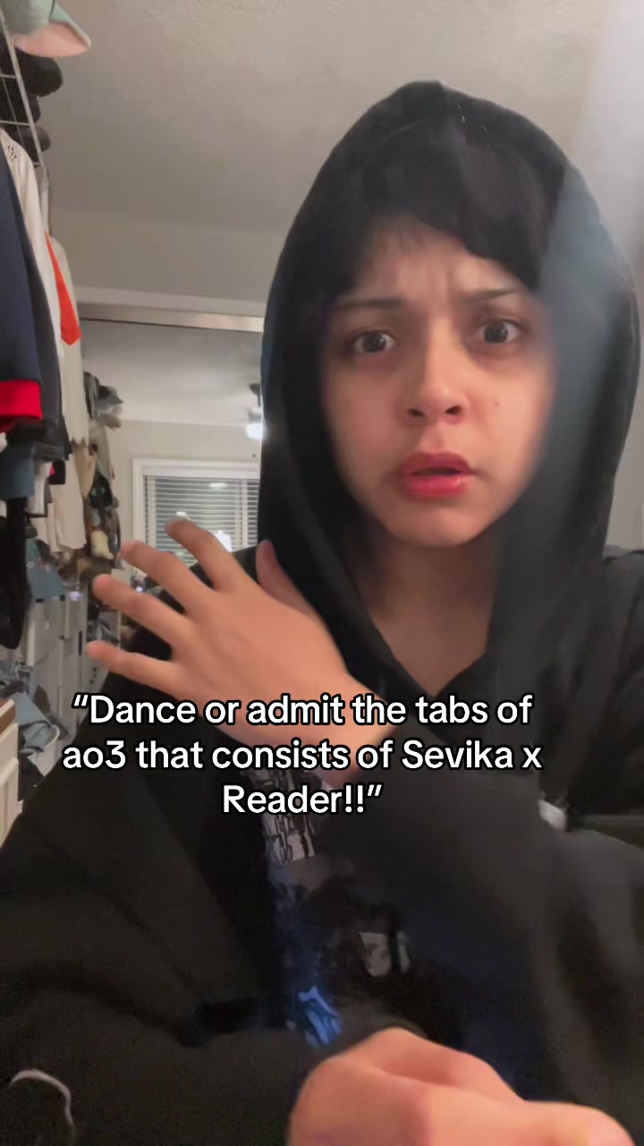 @skullia