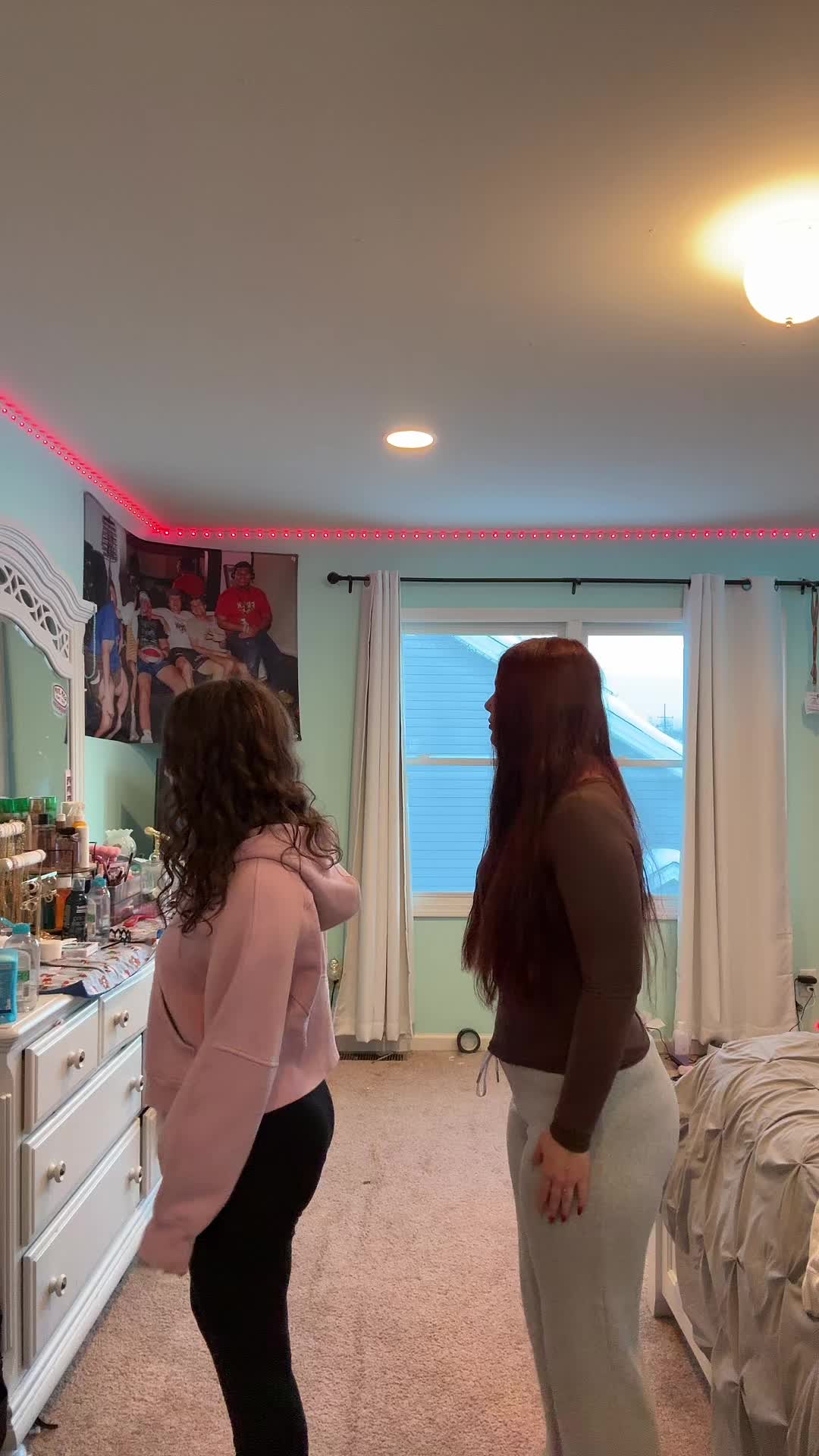 @ava