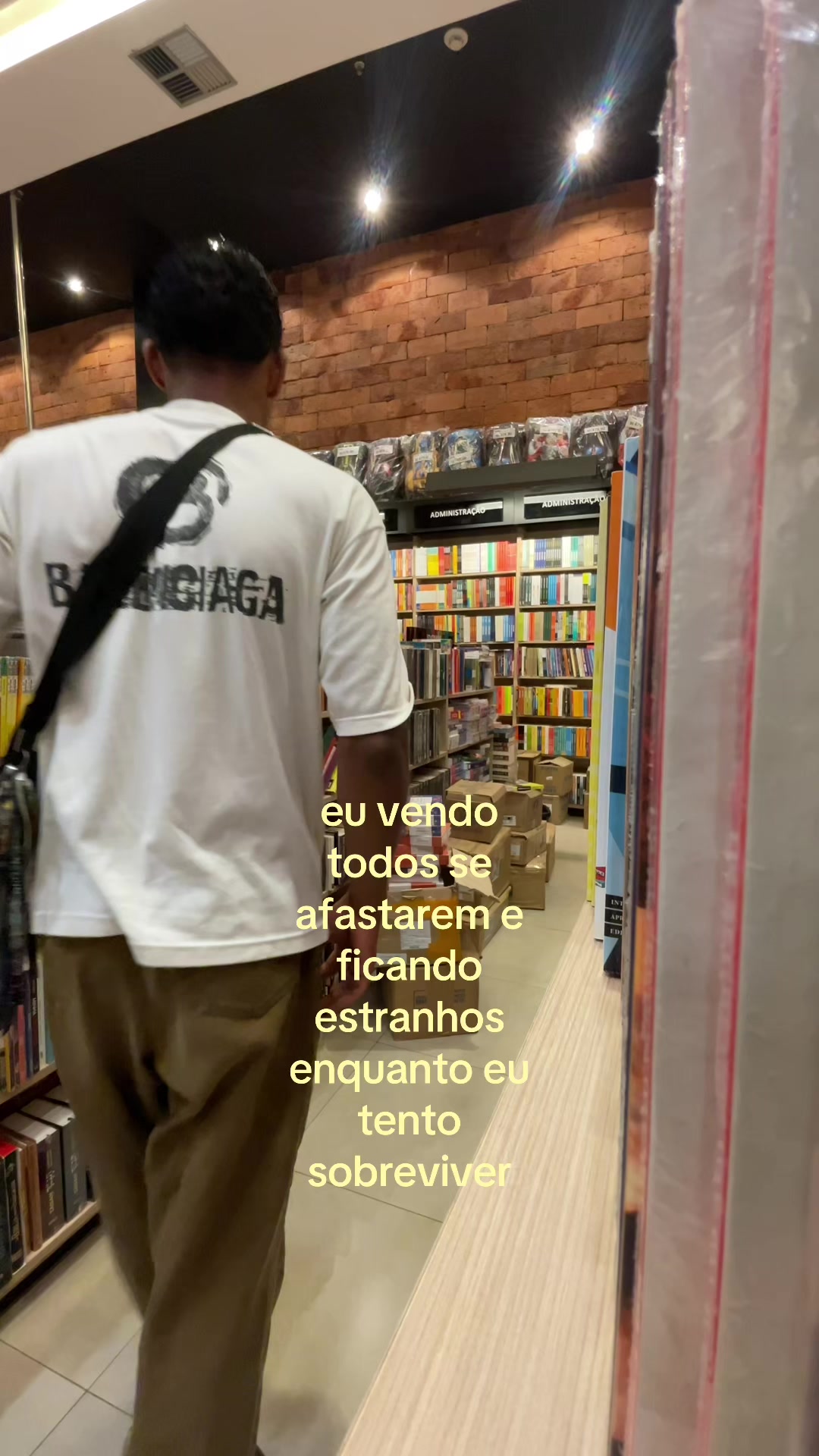 @Usuário traumatizado🎗️
