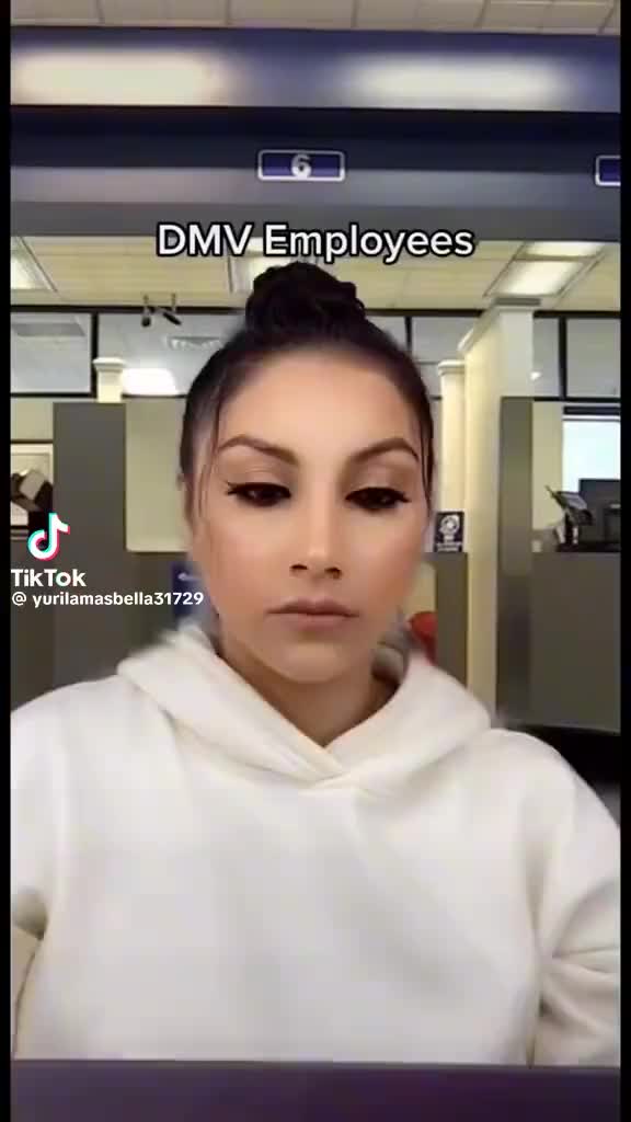 @KiKiLV67/$KelliHickey