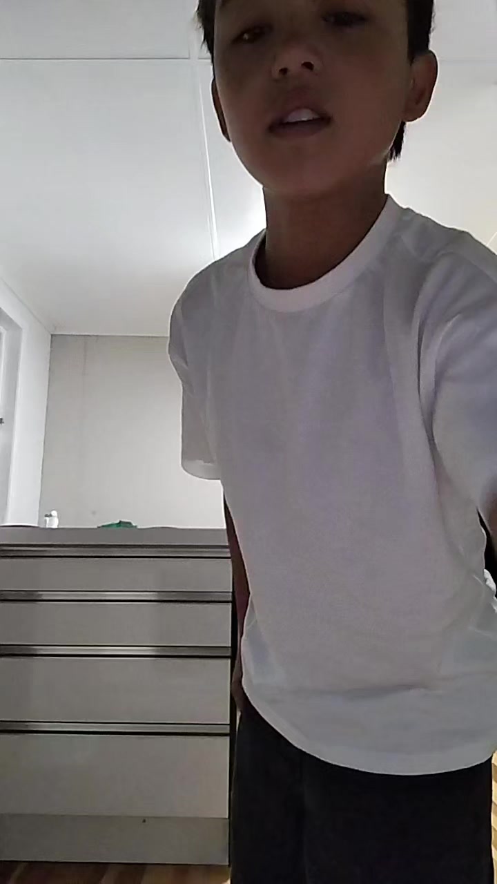 @😮💨C😮💨