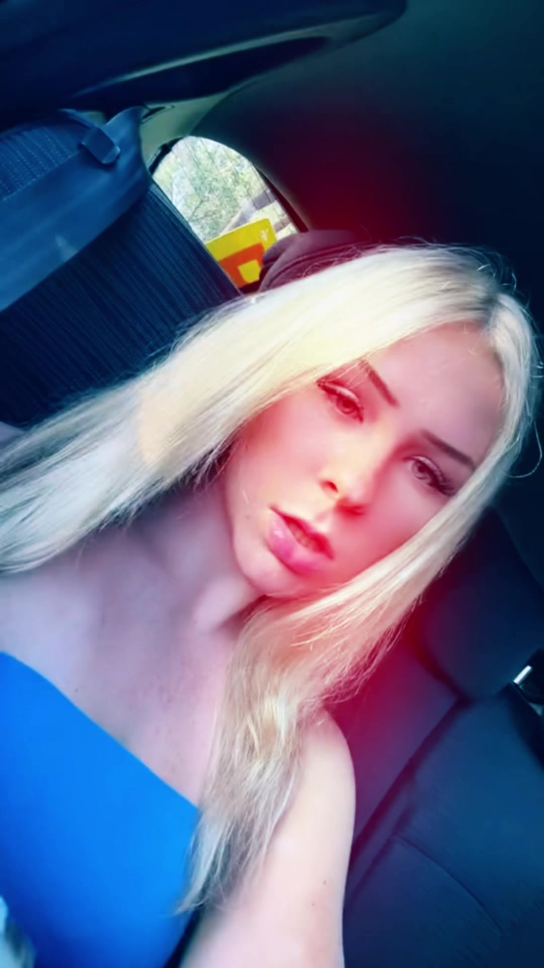 @𝐿𝒶𝓋𝒾𝓃𝒾𝒶