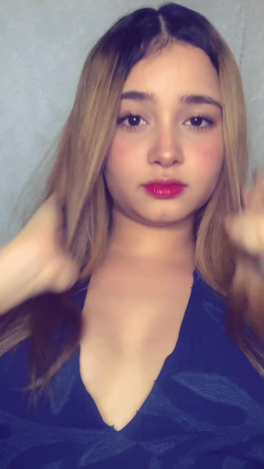 @angela_nin
