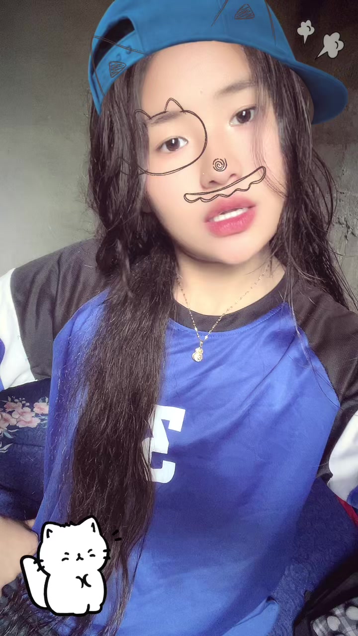 @Nafisa_Grg🌿
