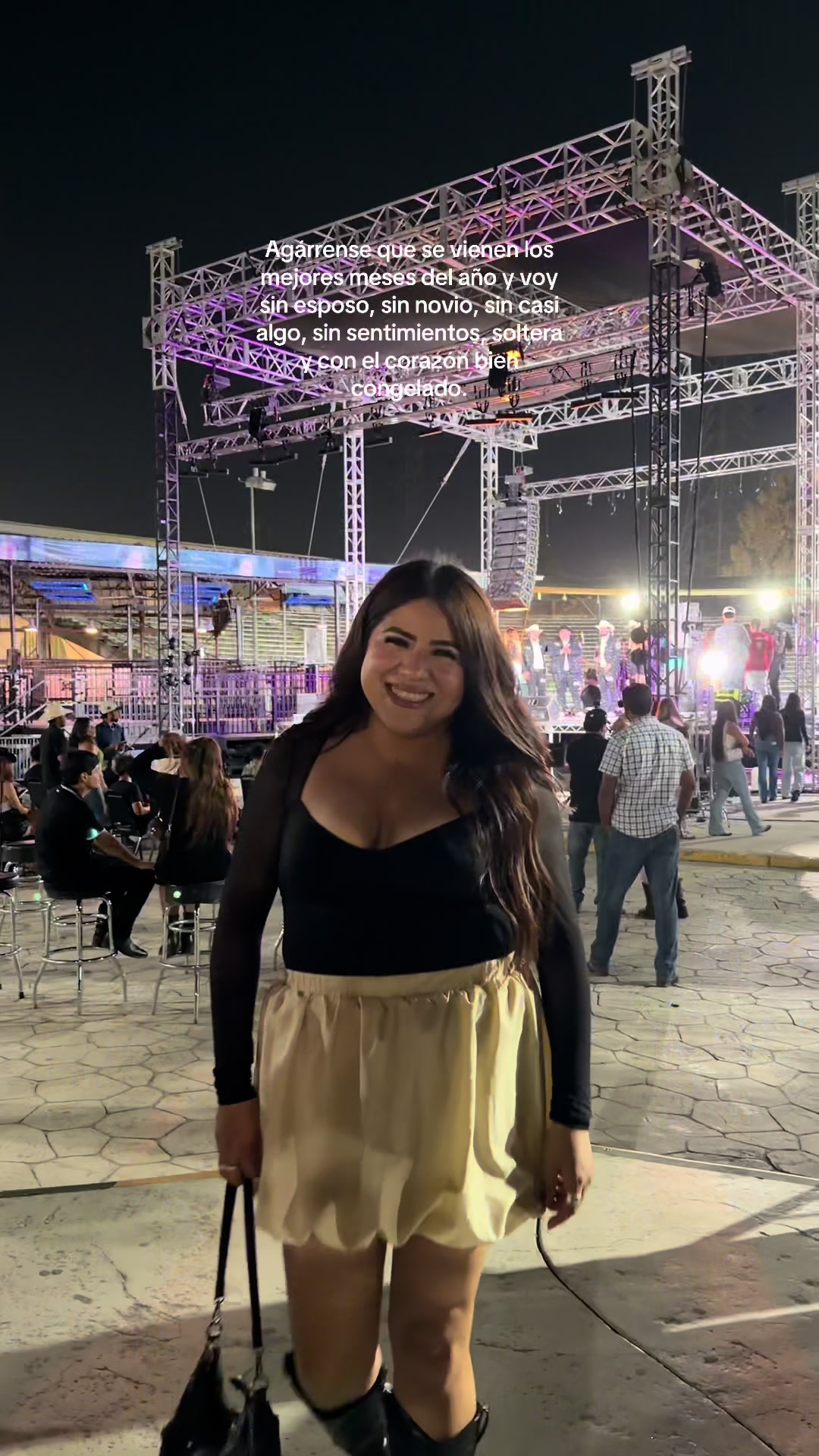@Laura Sarahí