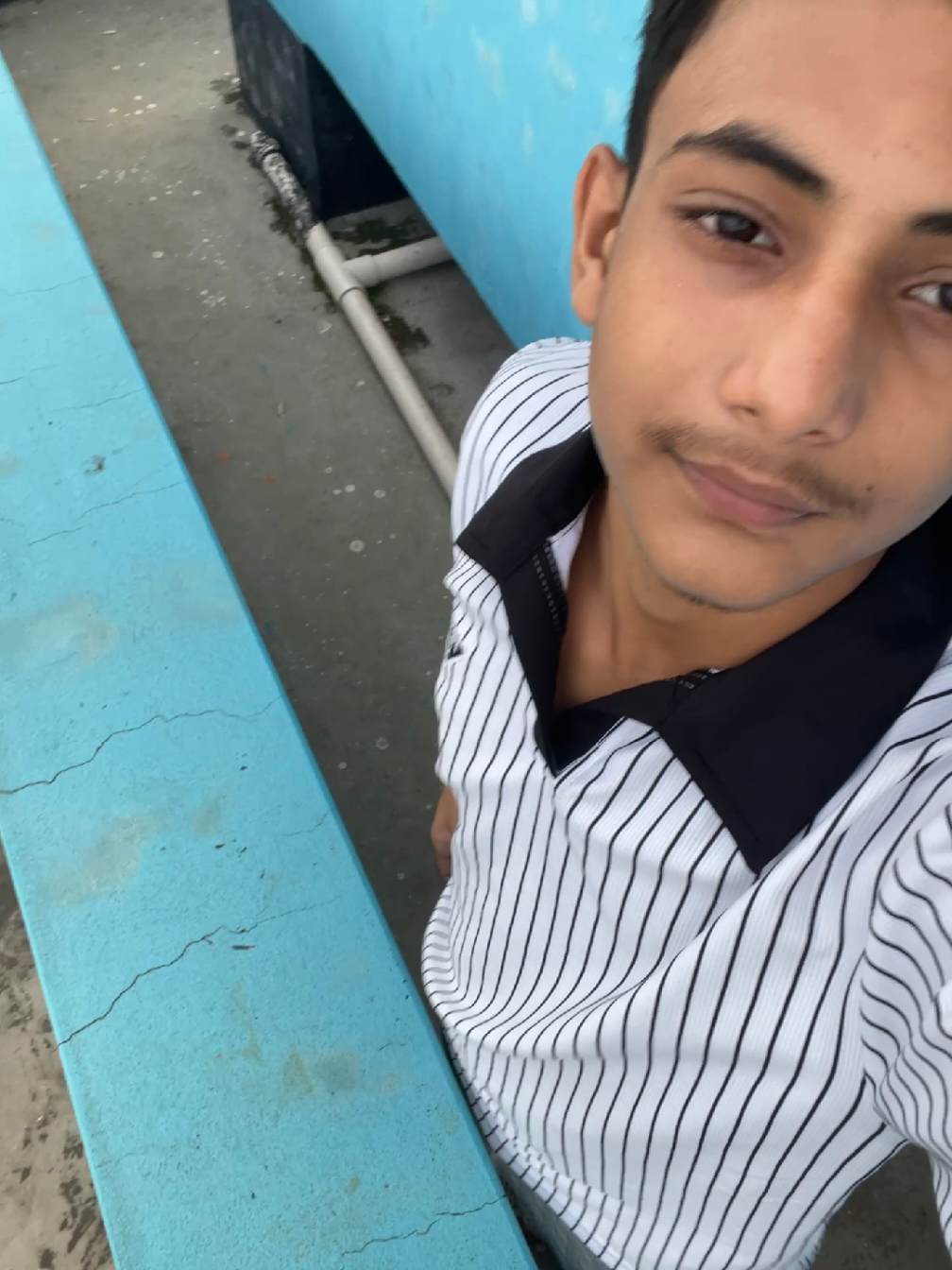@★