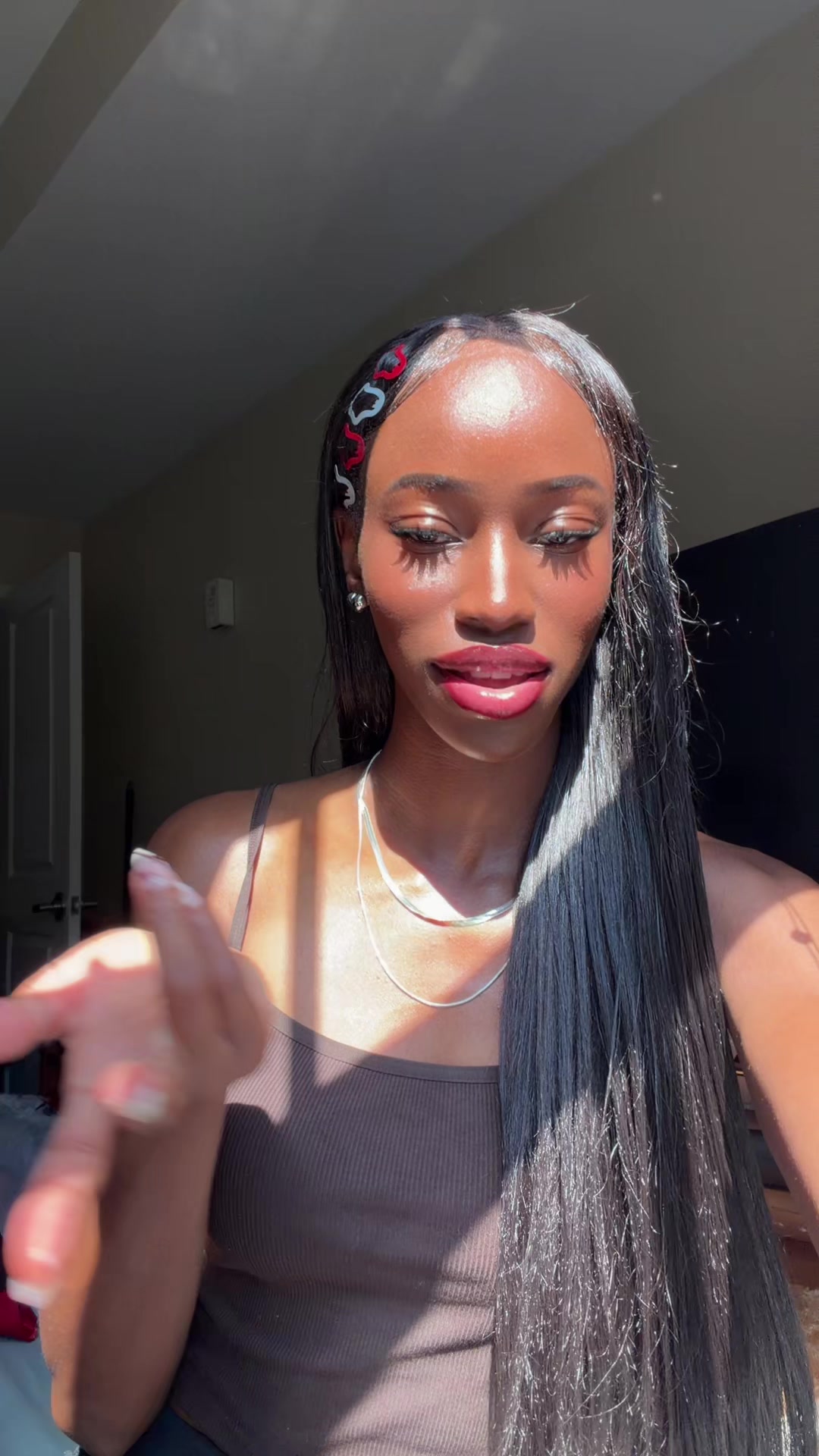 @Dee💜