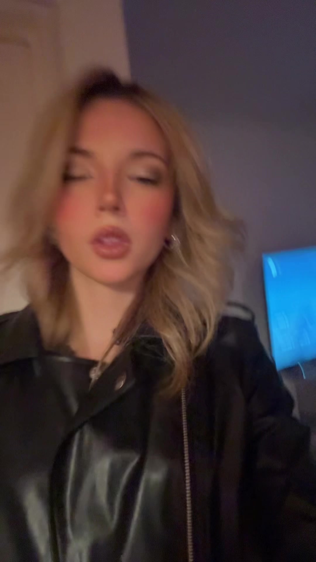 @clara_chiapero