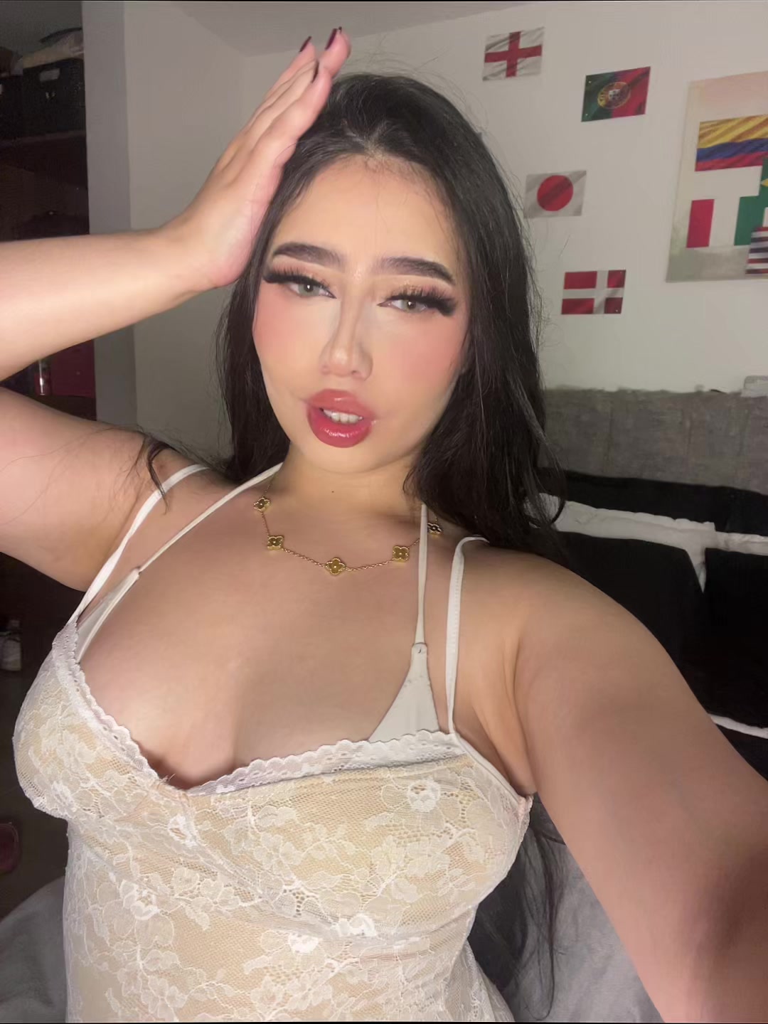 @Tania Lizeth