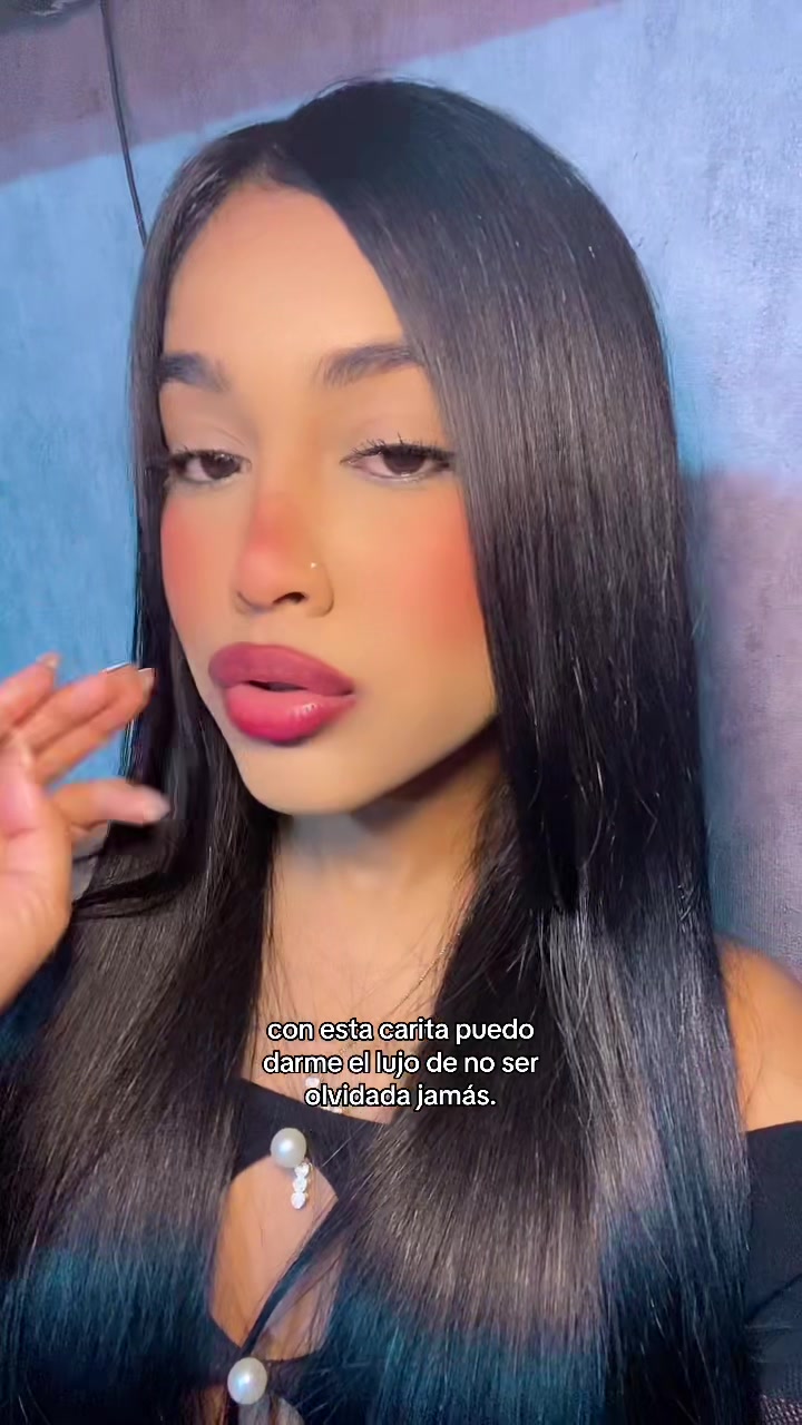 @Paola Contreras