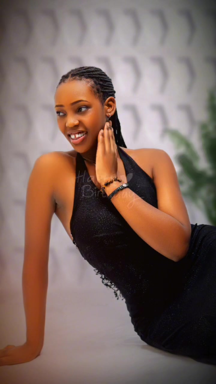 @Niwemfura Sandrine