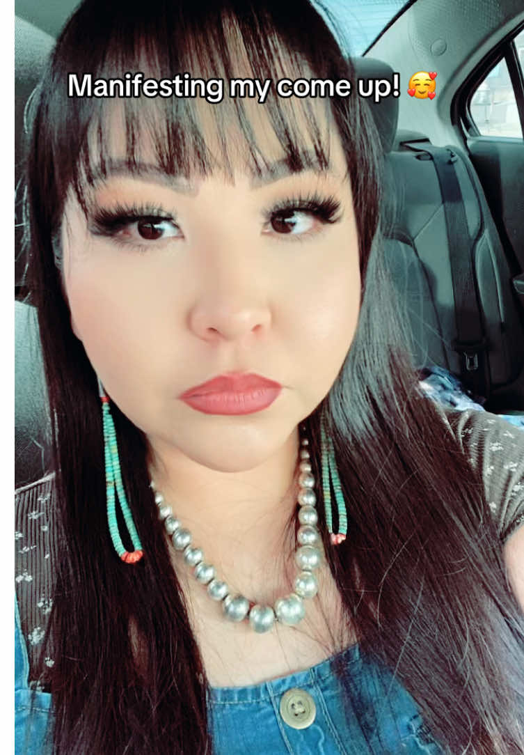 @Monutz24