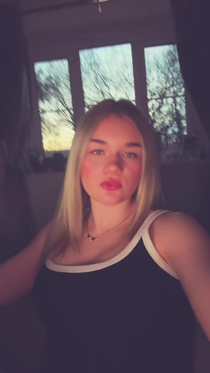 @chloxxlea