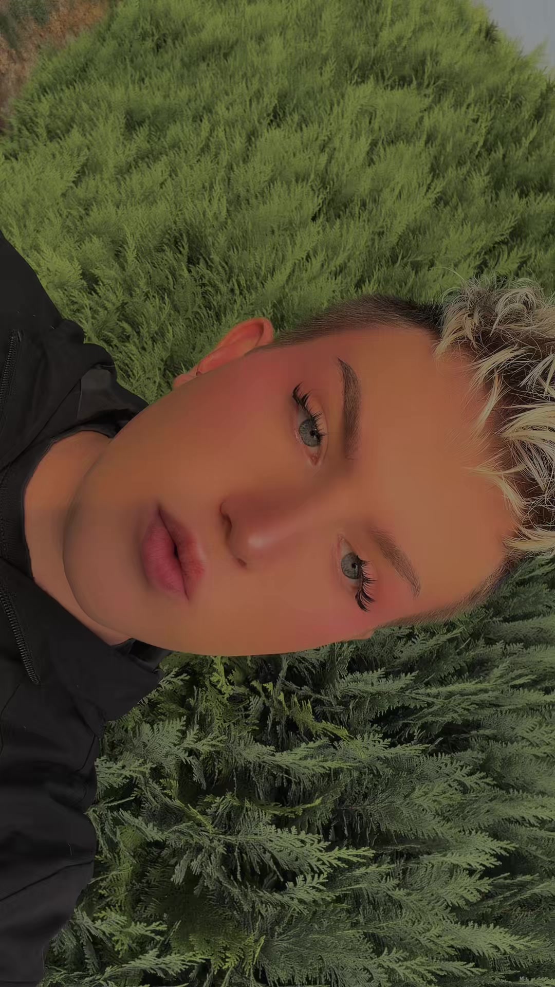 @xRxnxnxyx
