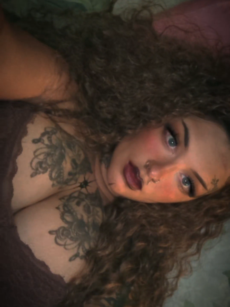 @𖤐🖤𝕶𝖆𝖙𝖎𝖊_𝖀𝖘𝖍𝖊𝖗🖤𖤐
