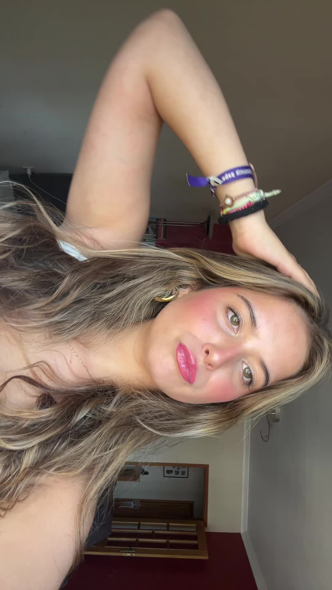 @Juliii๐ท