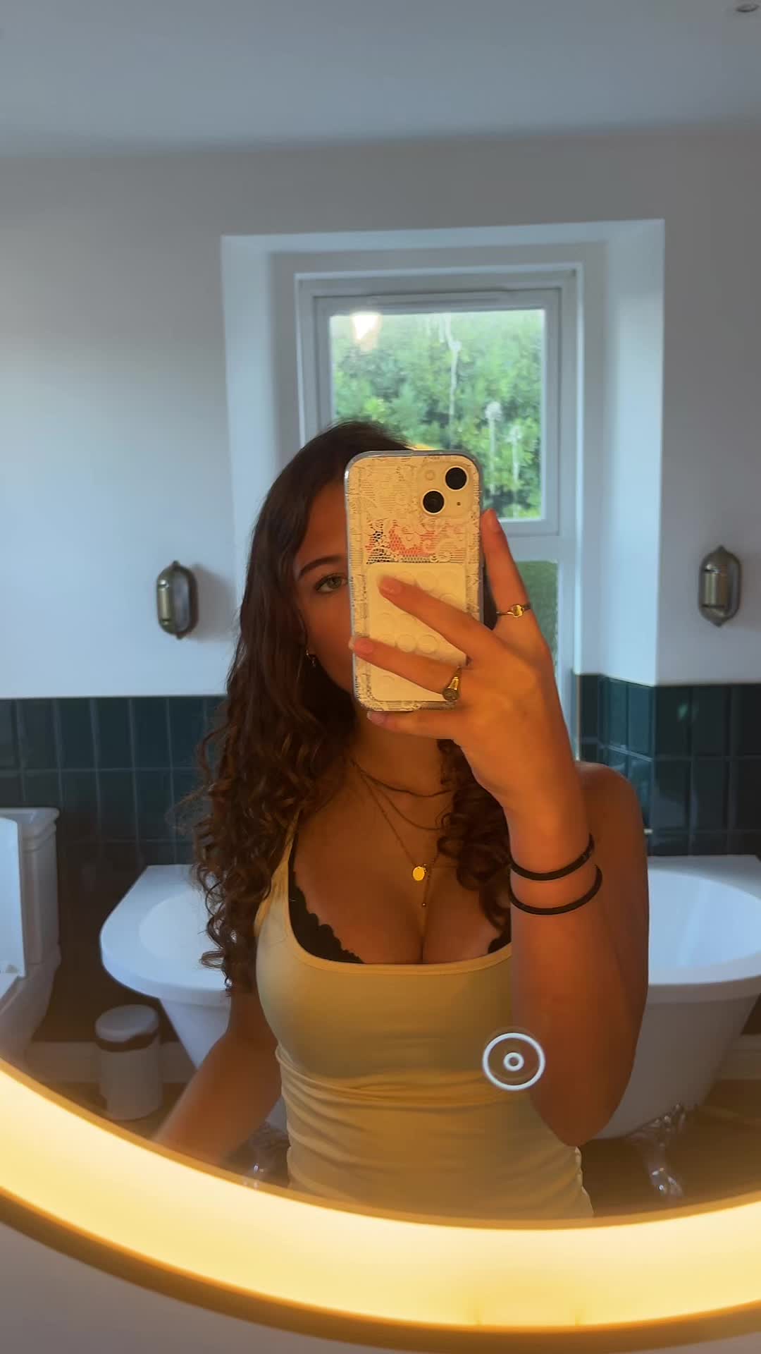 @🫒