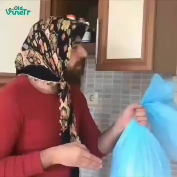 @Batuhan &Ouml;zdemir