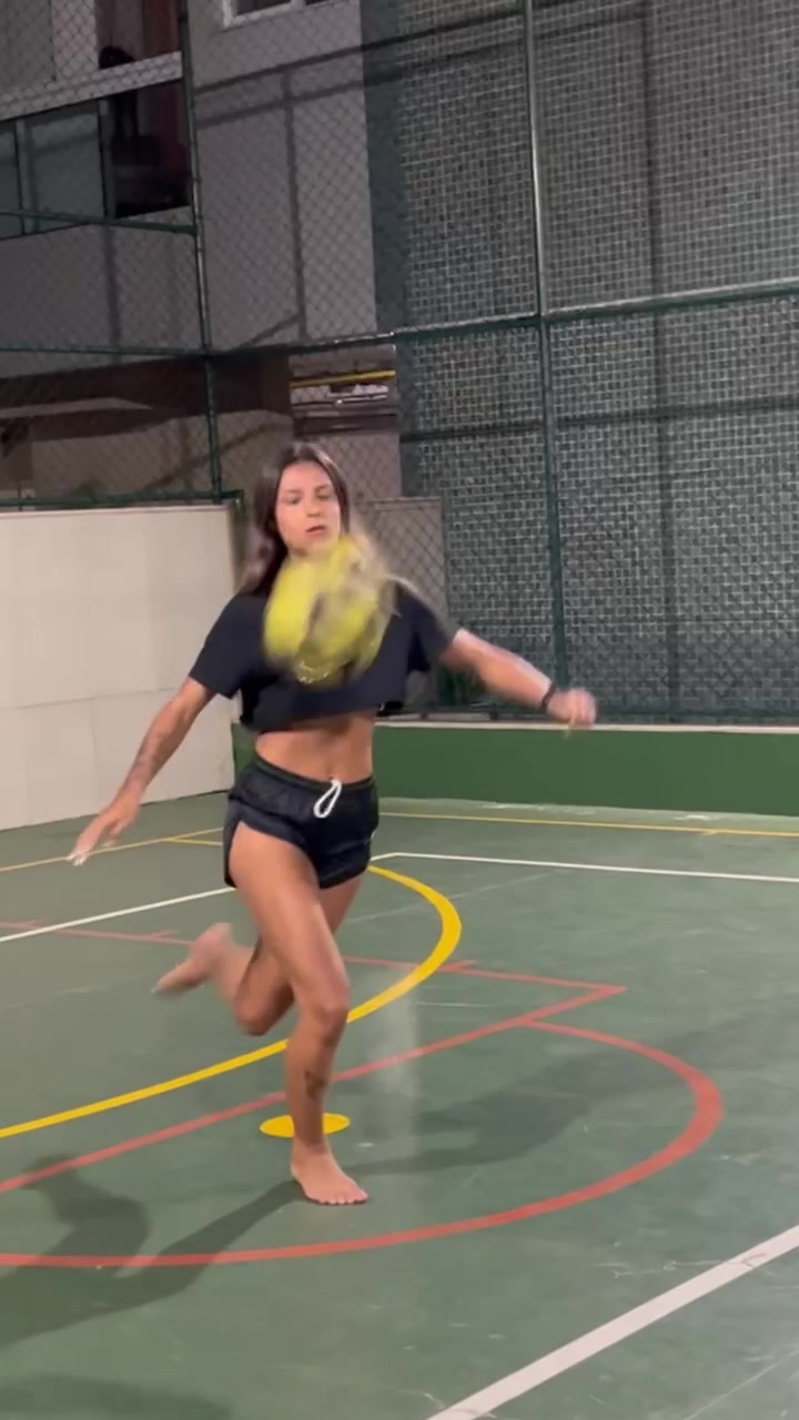 @isabellaguaitolini