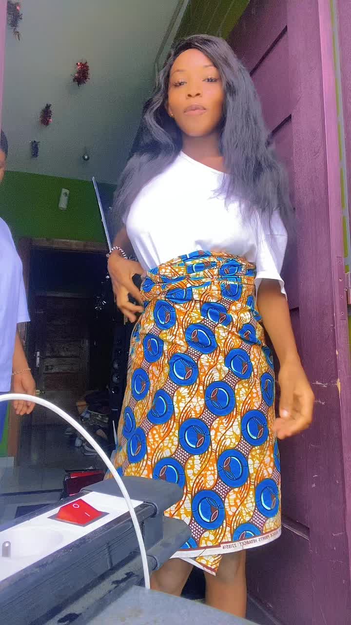 @charlène