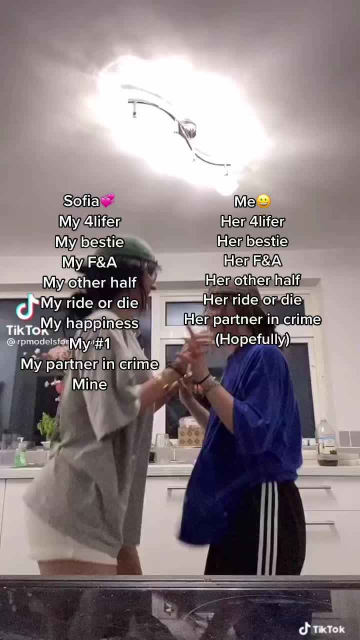 @๐ซ๐๐ <3