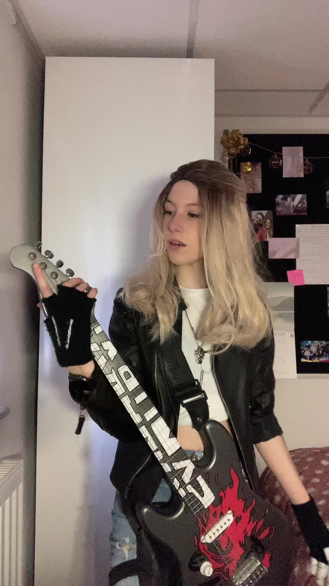 @Island_Tiger
