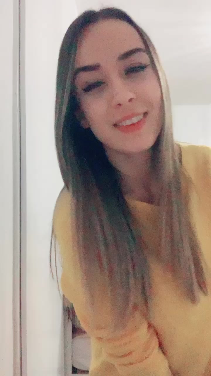 @melooosh40
