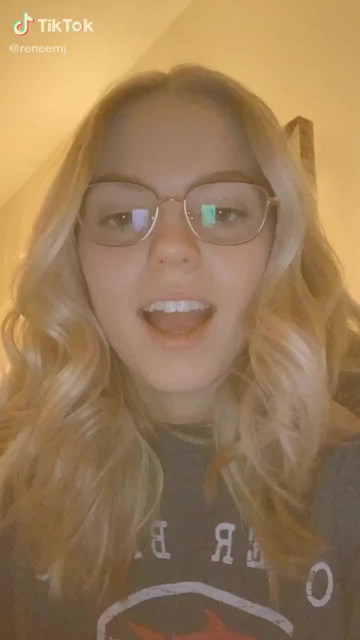 @Rene&eacute; Rapp Fan
