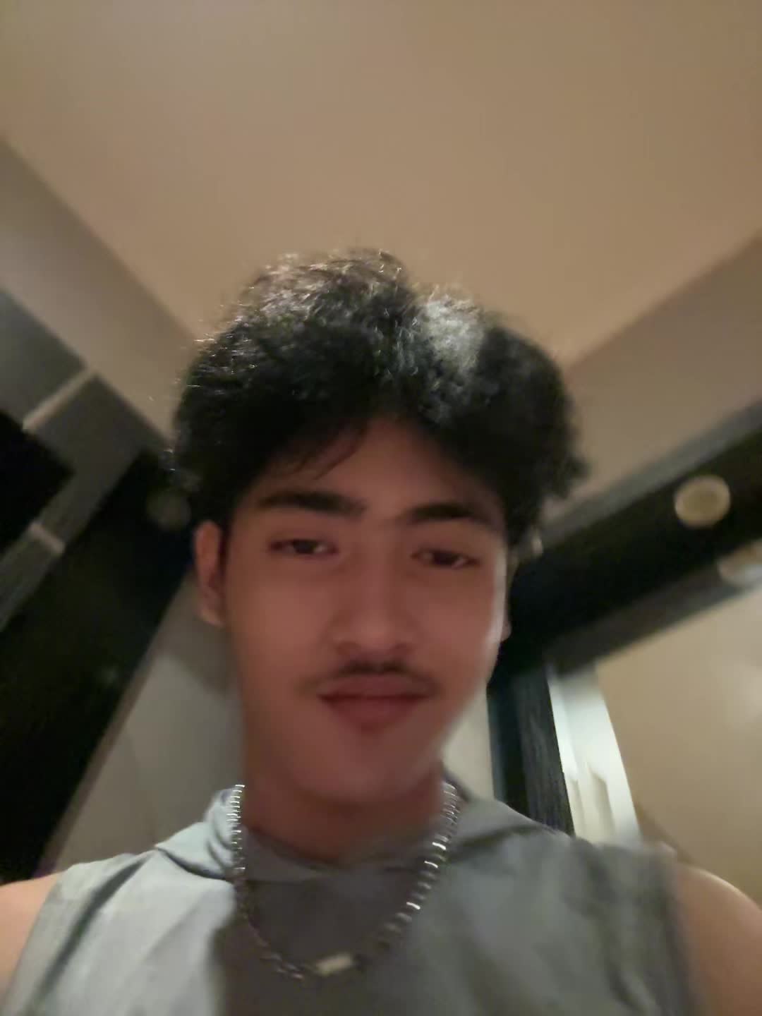 @shetwizz