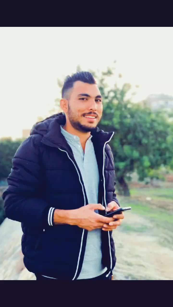 @user933358183125