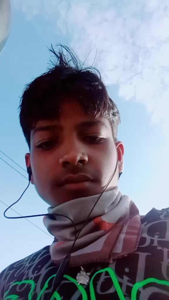 @user553016127902