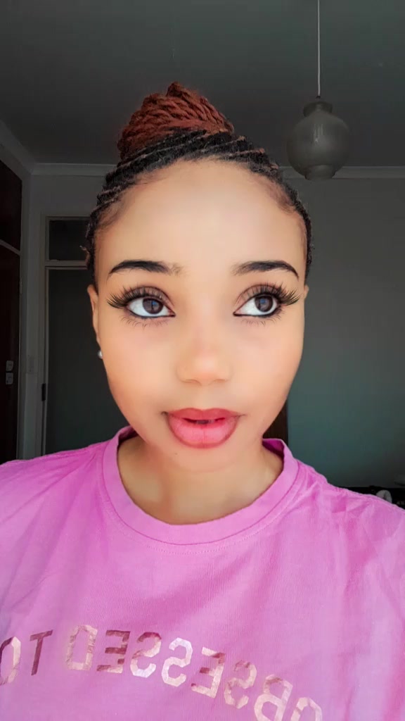 @Jeanett🌸